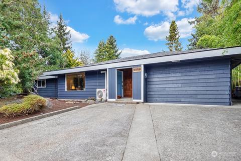 2006 Redmond Ave NE, Renton, WA 98056