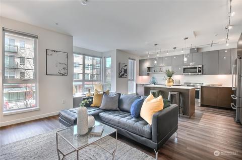 308 N 68th St #208, Seattle, WA 98103