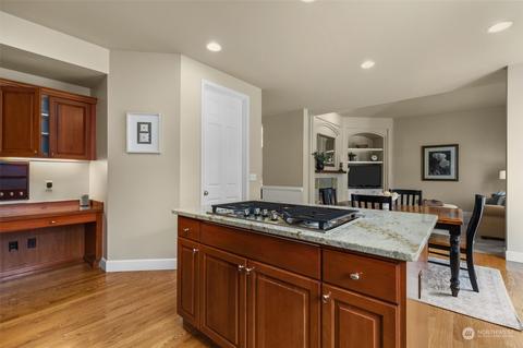 20828 37th Ave SE, Bothell, WA 98021 photo 16