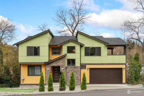 14727 Macadam Rd S, Tukwila, WA 98168