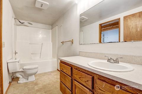 13632 Meadow Rd, Everett, WA 98208 photo 8