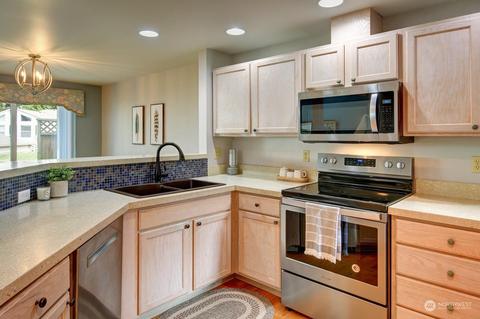 2001 120th Pl SE #4-101, Everett, WA 98208 photo 6