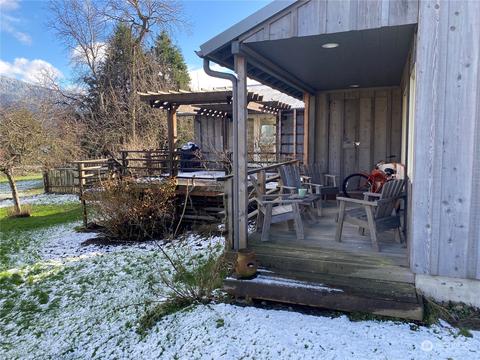 131 Crescent Beach Rd, Eastsound, WA 98245 photo 4