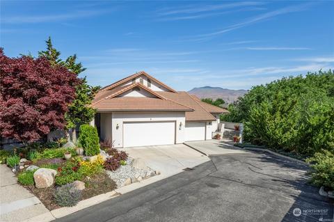 401 19th St NE #9, East Wenatchee, WA 98802