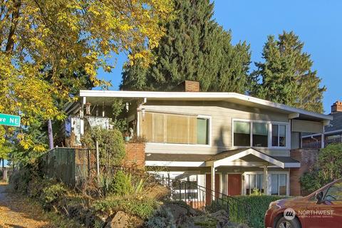 12356 14th Ave NE, Seattle, WA 98125