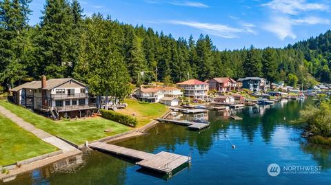 1633 Summit Lake Shore Rd NW, Olympia, WA 98502