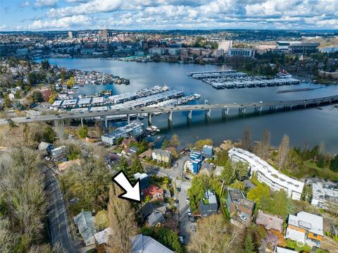 2419 Everett Ave E, Seattle, WA 98102 photo 32