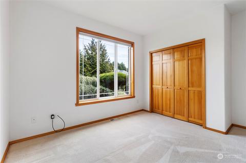 15306 148th Avenue Ct E, Orting, WA 98360 photo 12