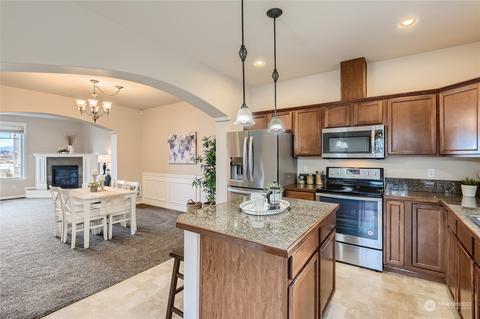 3013 Belmonte Ln, Everett, WA 98201 photo 9