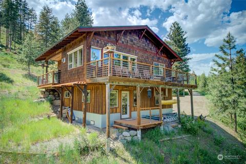 52 Whitebark Ln, Winthrop, WA 98862