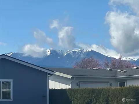 644 N 7th Ave, Sequim, WA 98382 photo 5