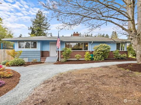 416 S 150th St, Burien, WA 98148