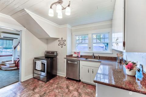 3170 Pine St, Longview, WA 98632 photo 9