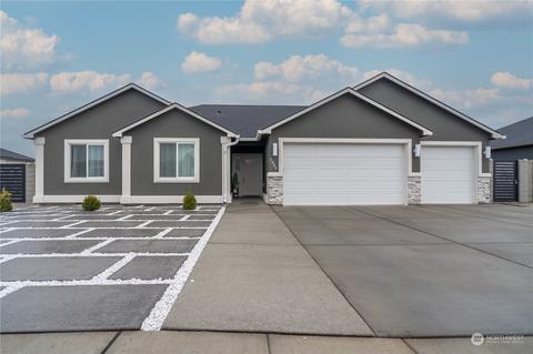 1335 E Mt Adams, Othello, WA 99344 photo 1