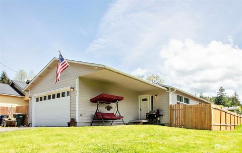 914 SW Mayer Ave, Winlock, WA 98596