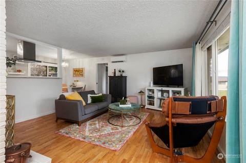 10714 NE 194th St, Bothell, WA 98011 photo 10