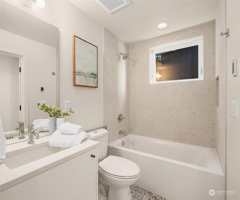 522 N 86th St, Seattle, WA 98103 photo 14