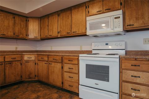 80 Second Ave, Forks, WA 98331 photo 8