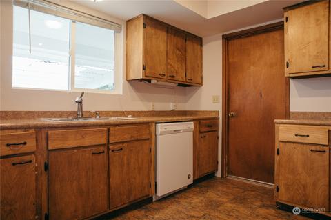 80 Second Ave, Forks, WA 98331 photo 7