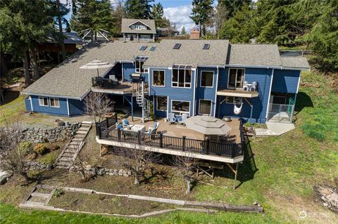 27345 SE 402nd St, Enumclaw, WA 98022