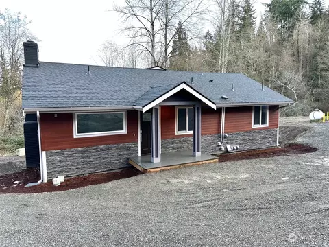 2112 W Valley Hwy E, Edgewood, WA 98372