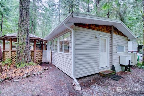 215 3 Big River Blvd E, Deming, WA 98244
