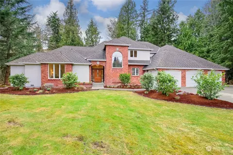 8001 229th Pl SE, Woodinville, WA 98072