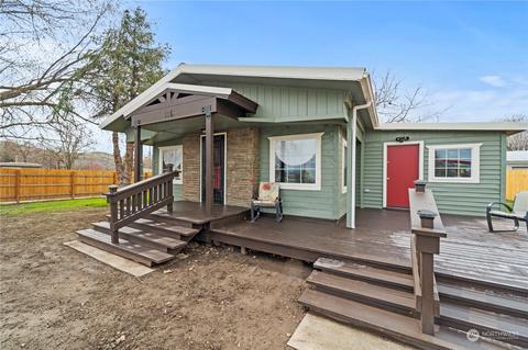 115 S C St, Prescott, WA 99348