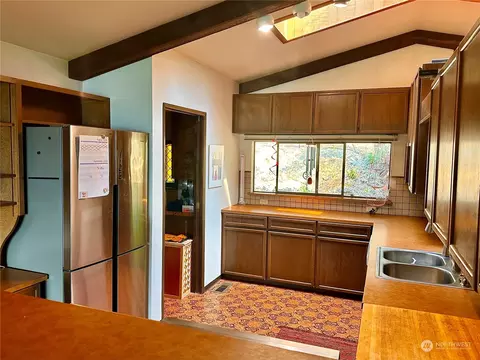 524 Cascade Way, Eastsound, WA 98245 photo 10