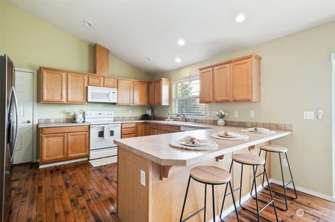 1550 Mountain View Dr #E, Enumclaw, WA 98022 photo 6