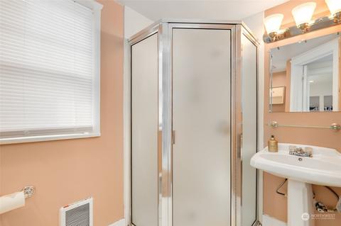 325 23rd Ave E, Seattle, WA 98112 photo 39
