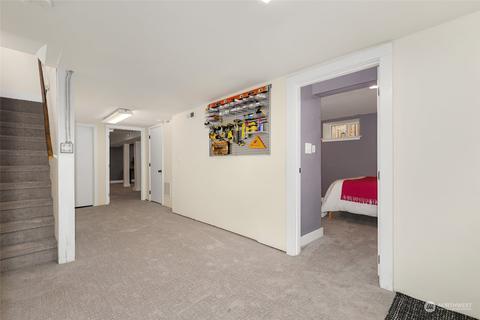 325 23rd Ave E, Seattle, WA 98112 photo 24