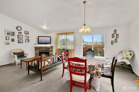1307 193rd St E, Spanaway, WA 98387 photo 4