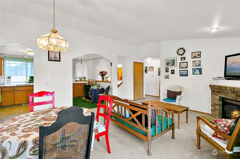 1307 193rd St E, Spanaway, WA 98387 photo 5