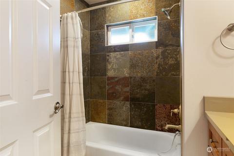5830 Cady Rd, Everett, WA 98203 photo 11
