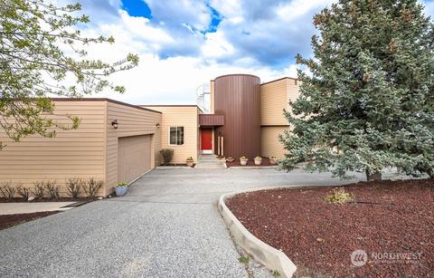 1201 Westview Dr, Wenatchee, WA 98801