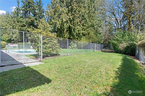 11801 Silver Way, Everett, WA 98208 photo 22