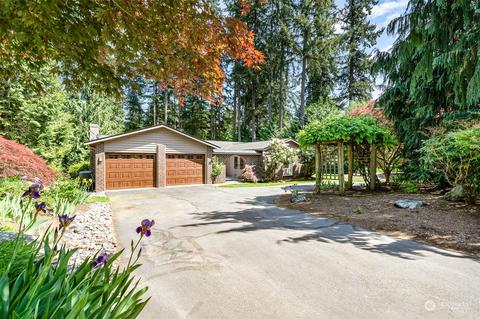 20425 82nd Ave SE, Snohomish, WA 98296