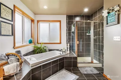 6810 227th St E, Spanaway, WA 98387 photo 18