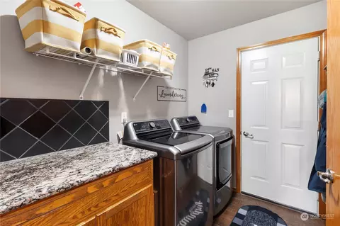 6810 227th St E, Spanaway, WA 98387 photo 25