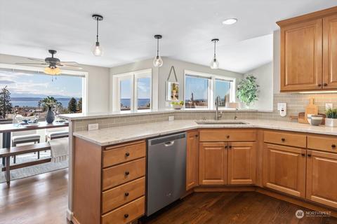720 Maple St, Edmonds, WA 98020 photo 10
