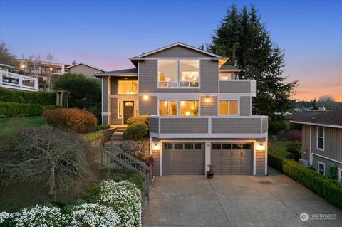 720 Maple St, Edmonds, WA 98020 photo 1