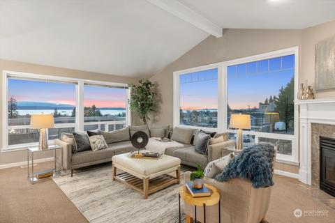 720 Maple St, Edmonds, WA 98020 photo 3