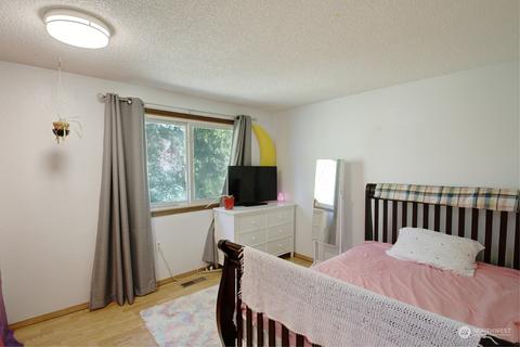 7710 Lower Ridge Rd, Everett, WA 98203 photo 9
