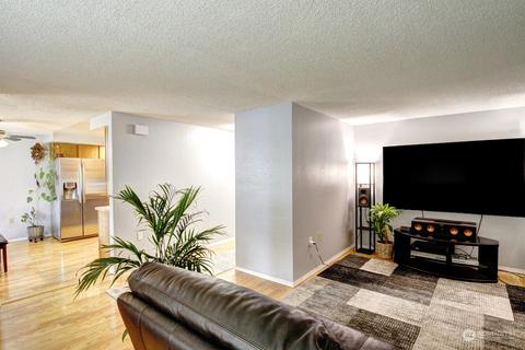 7710 Lower Ridge Rd, Everett, WA 98203 photo 3
