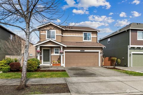 19516 SE 270th Pl, Covington, WA 98042