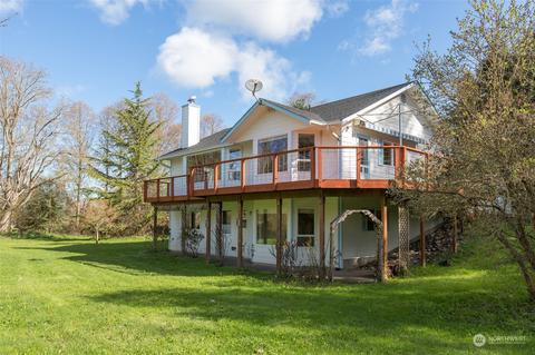 428 Griffith Farm Rd, Sequim, WA 98382