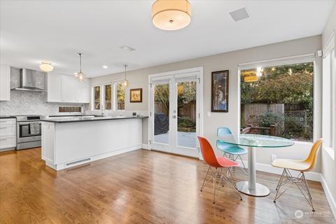 1812 37th Ave E, Seattle, WA 98112 photo 11