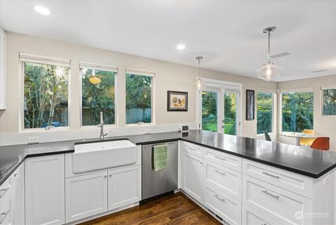 1812 37th Ave E, Seattle, WA 98112 photo 13