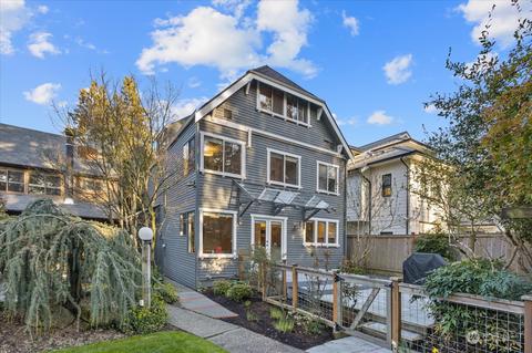 1812 37th Ave E, Seattle, WA 98112 photo 2
